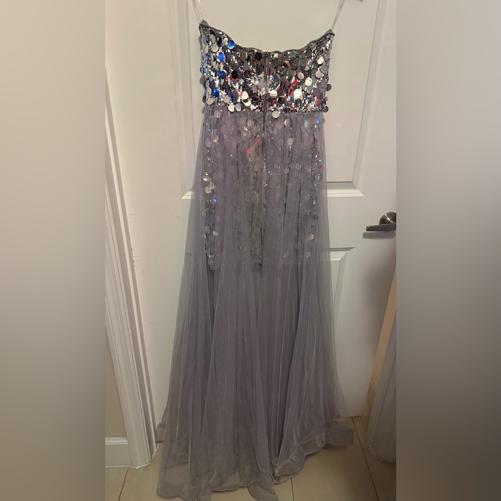 Fareisty silver Sequin strapless mini dress with tulle gown. NWT - Picture 2 of 6